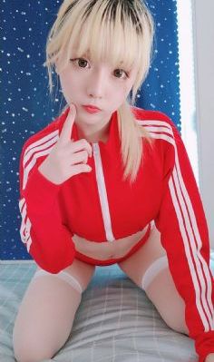 国产大牌化妆品男士_手机免费观看